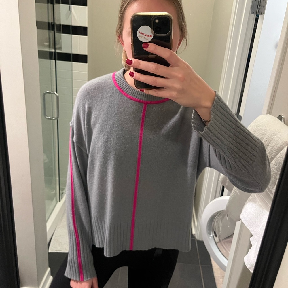 Chic Gray Sweater with Pink Accents